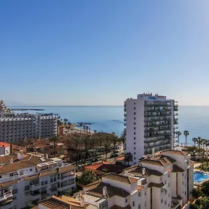 Apartamento Estudio Recién Reformado En Primera Línea De Playa, Benalmádena